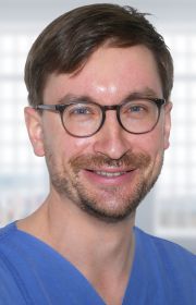 Dr. med. Philipp Matern